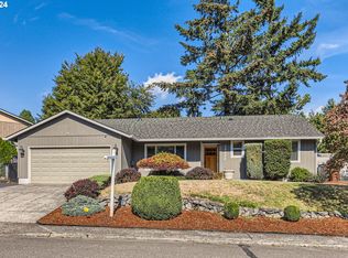 12220 SE 105th Dr, Happy Valley, OR 97086