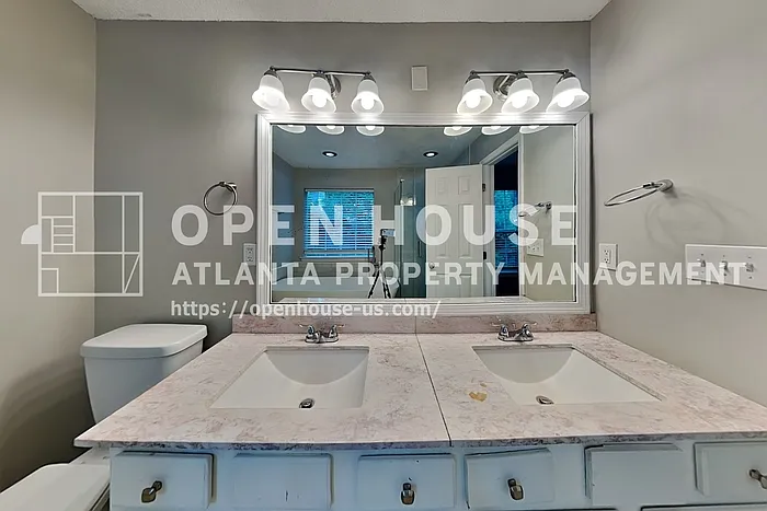 6017 Bordeau Walk SE — Photo 9