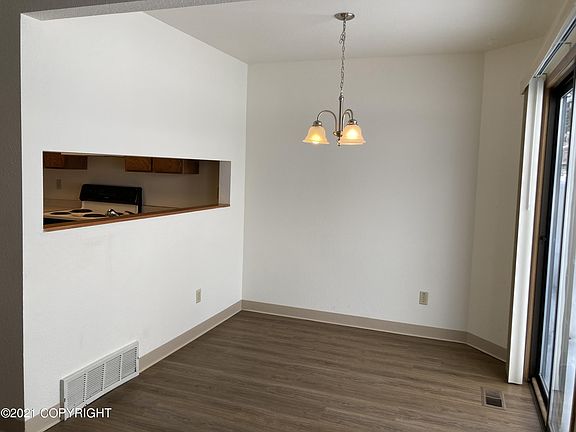 3rd image of 7300 Woburn Cir #C