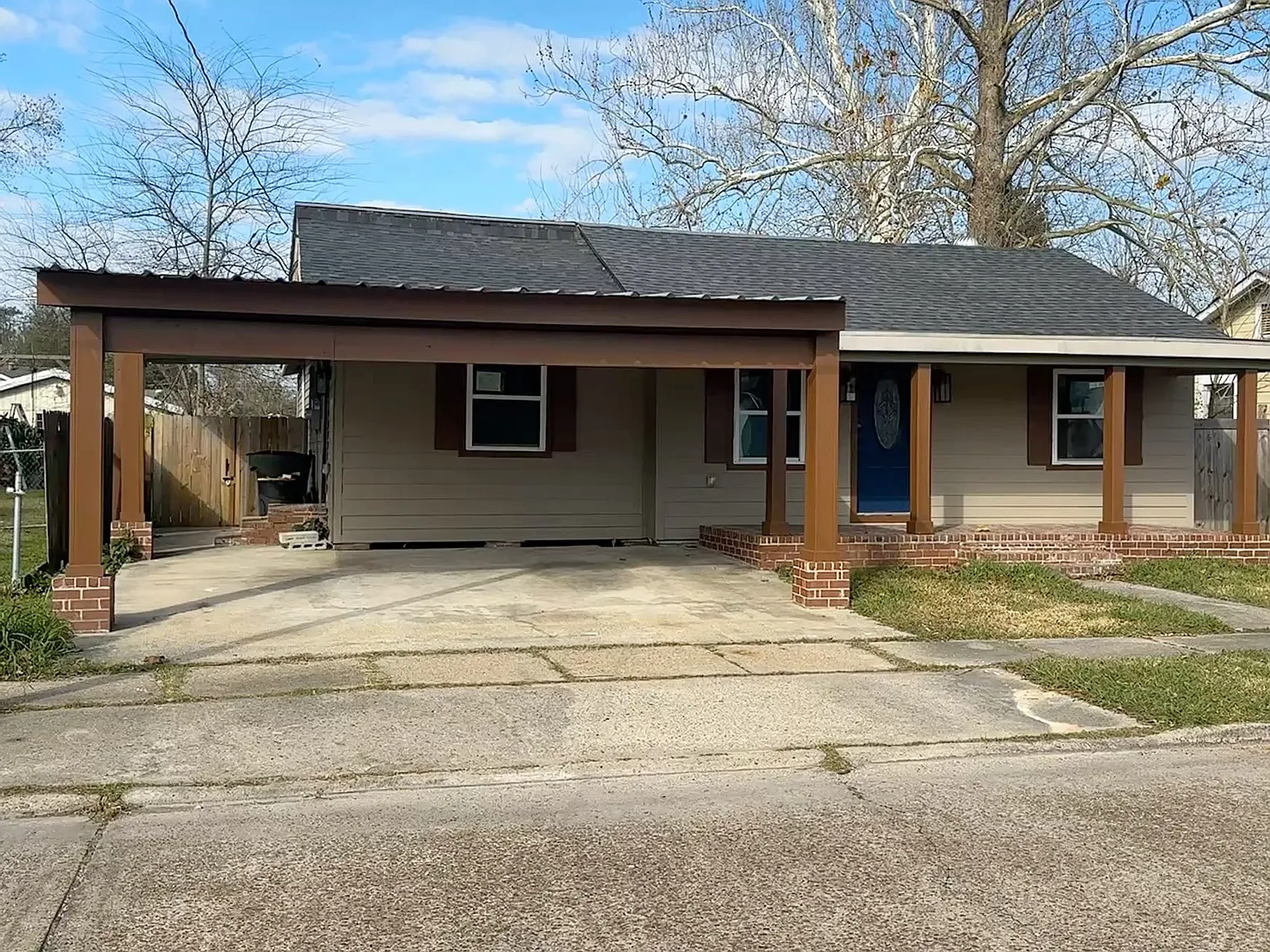 3 bed, 2.5 bath, 1649 sqft, $1,800 — Photo 2