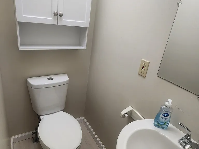 139 South St — Photo 5