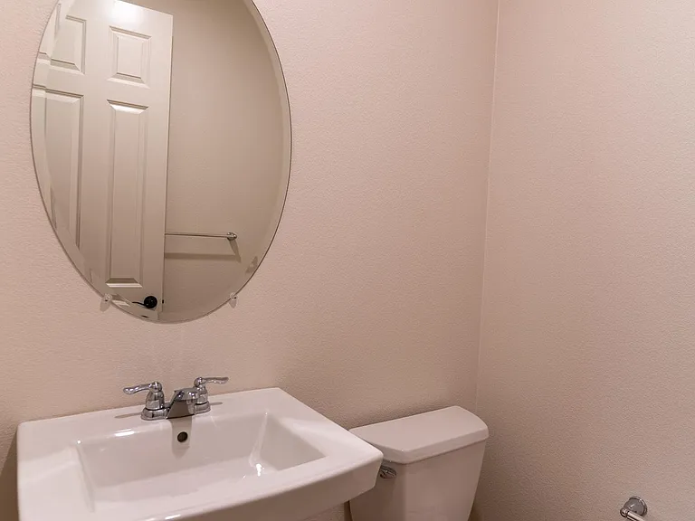 1022 Giacomo Ln — Photo 7