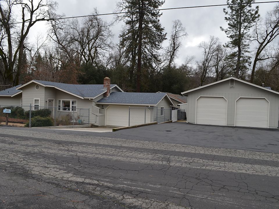 1st image of 16321 Acorn Dr