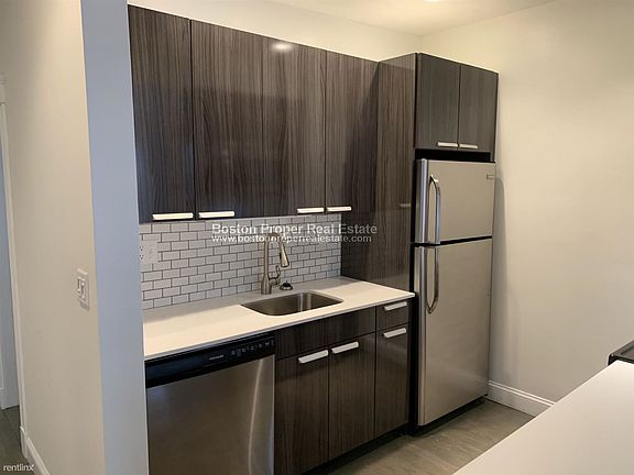 51 Queensberry St. #15 Boston - Fenway Unit Photo 1