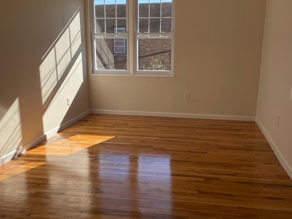 1200 70th St APT 9