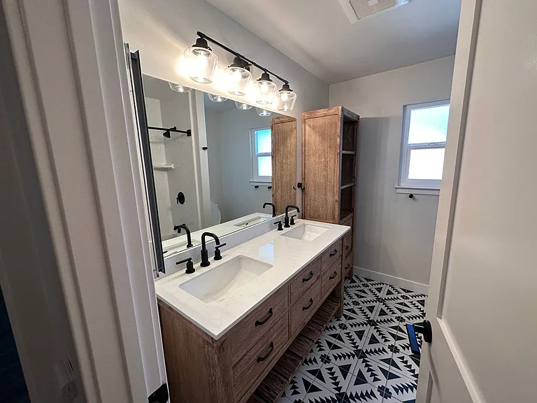 417 Woodbridge St — Photo 18