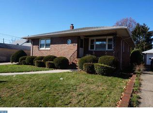 73 Longfellow St, Carteret, NJ 07008