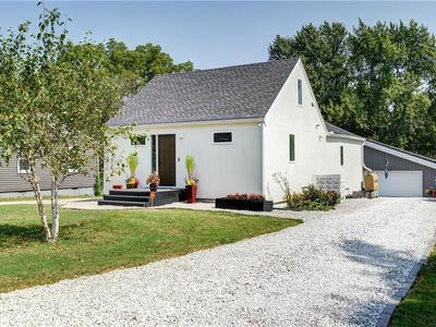 7733 Madison Ave, Kansas City, MO, 64114