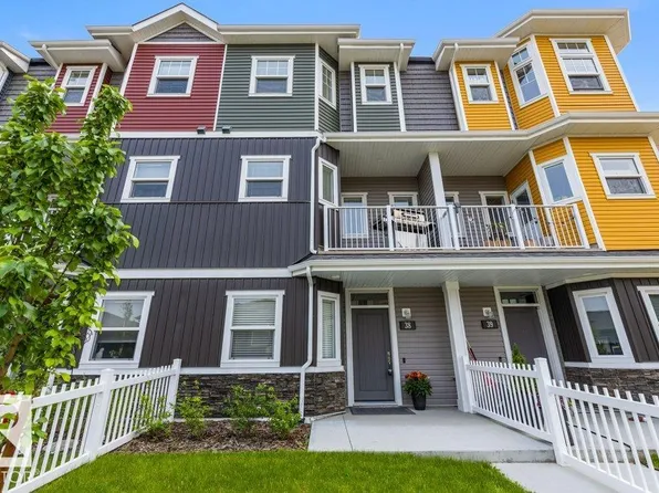150 Everitt Dr N #38, Saint Albert, AB T8N 7R8