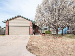 11246 W Carr Ct, Wichita, KS 67209