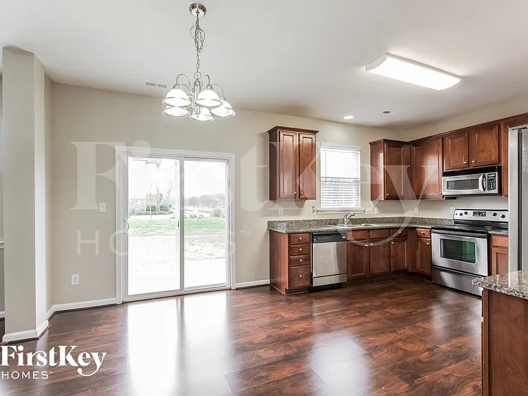 14708 Asheton Creek Dr — Photo 5