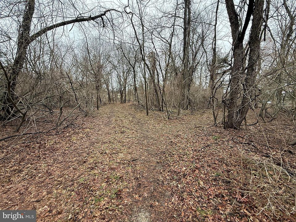 2nd image of 0 Waterford Rd