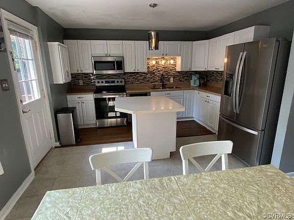 4th image of 4005 W End Dr
