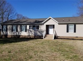 109 S Johnston St, Eden, NC 27288