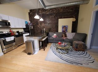 37 Temple Pl APT 402, Boston, MA 02111