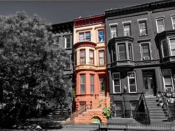 113 Halsey Street image 2 of 11