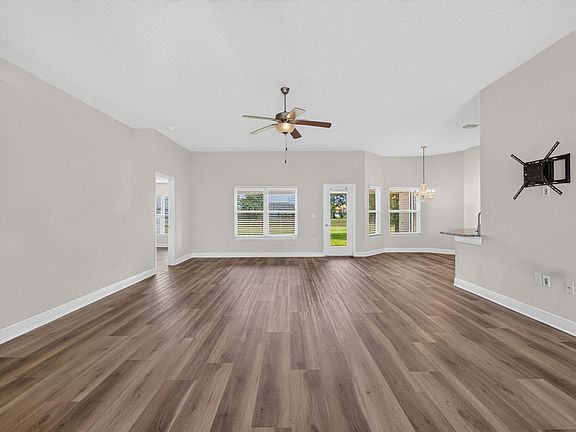 4th image of 5852 NW Ethel Court