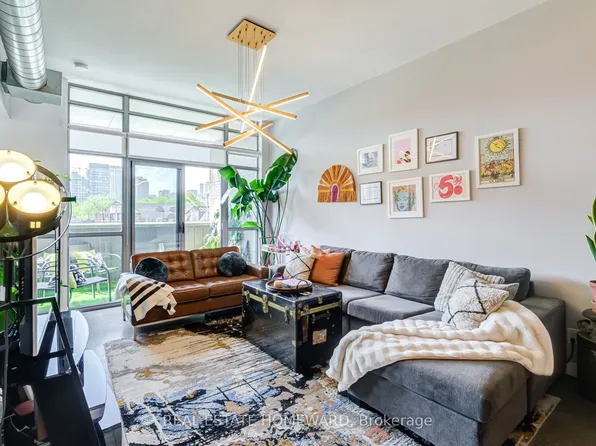 549 King St E Unit 310, Toronto, ON M5A 1M4