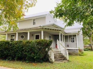 428 N Market St, Hoopeston, IL 60942