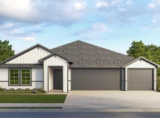 179 Great Northern Dr, Cedar Creek, TX 78612