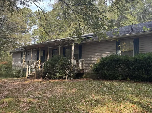 1063 Mitchell Dr, Winder, GA 30680