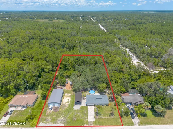 2715 Larkspur Rd, Deland, FL 32724