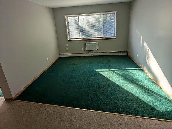 5th image of 2820 W Kilbourn Ave #11273099