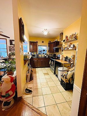 5th image of 270 Nassau Ave APT 3