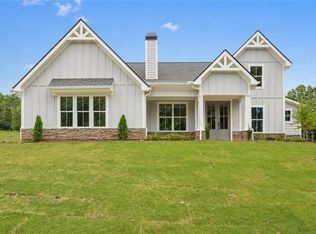 77 Maney Dr, Statham, GA 30666