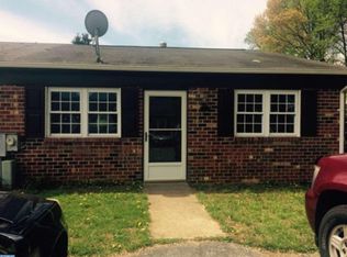 727 Pine Creek Ln, Bear, DE 19701