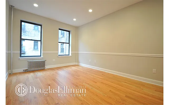 Rented by Douglas Elliman | media 39