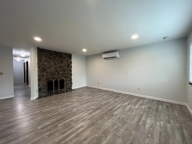 7117 SE Ramona St — Photo 14