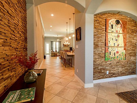 4th image of 20115 Parker Bend Ln
