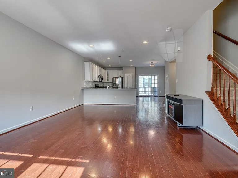 985 Morgan Run Rd — Photo 9