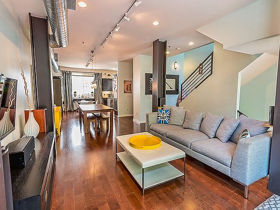 5th image of 5300 Playa Vista Dr APT 3