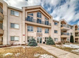 Chateaux The, Edmonton, AB T6J 7C8