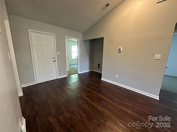4th image of 6239 Burmith Ave