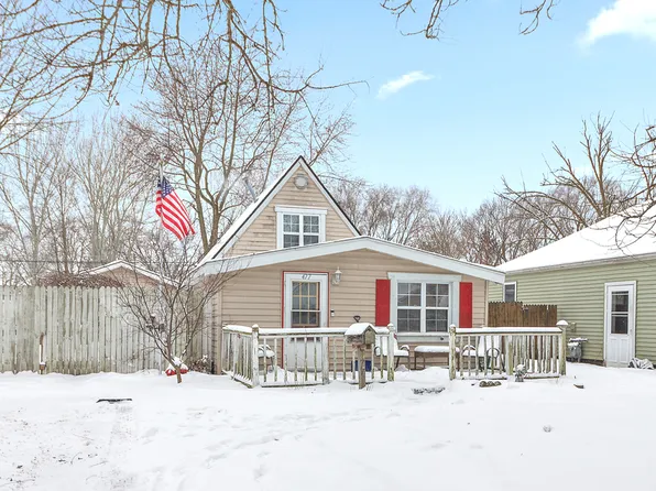 477 S Euclid Ave, Bradley, IL 60915