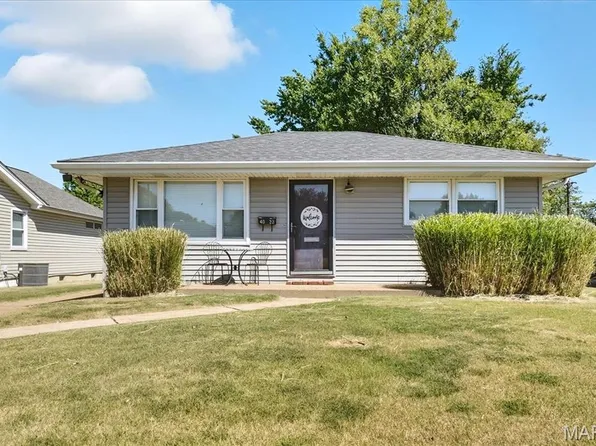 4023 Healy Ct, Saint Louis, MO 63123