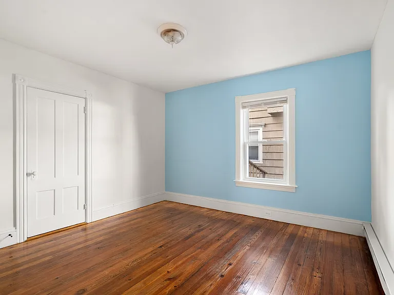 96 Fisher St #1 — Photo 4