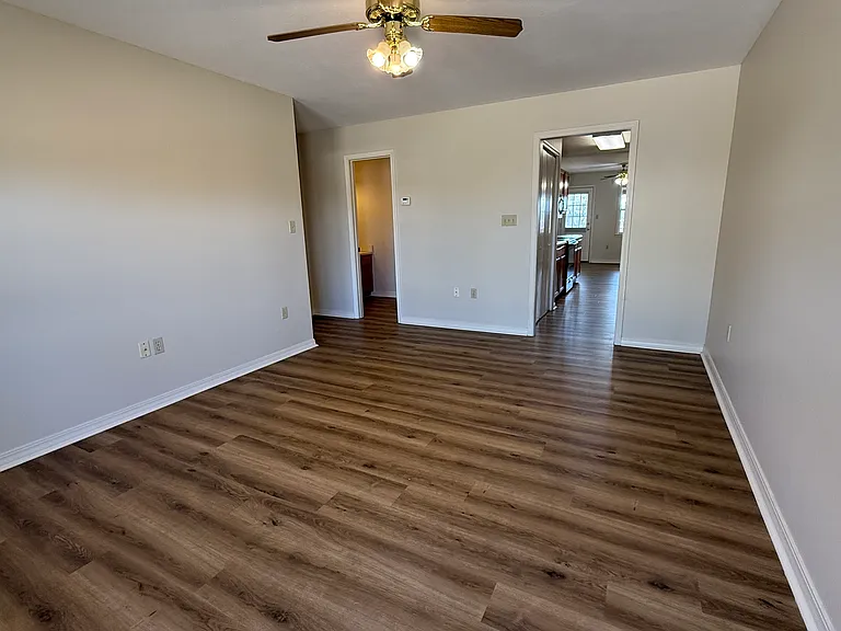 2601 Oak Meadow Pl — Photo 5