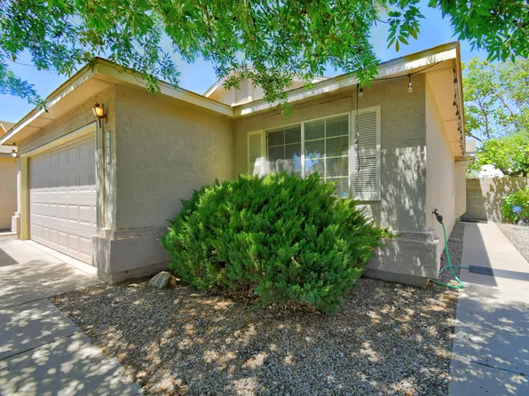 8003 Vista Estrella Ln SW, Albuquerque, NM 87121