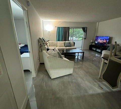 3rd image of 4172 Inverrary Drive #205