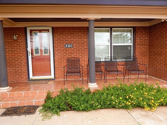 5th image of 701 Cactus Ln