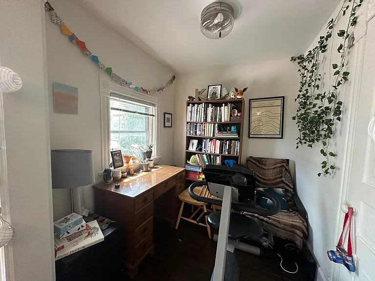 522 E. Main Street — Photo 7