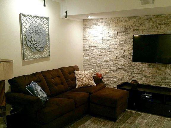 5th image of 5301 Waverly Dr #201