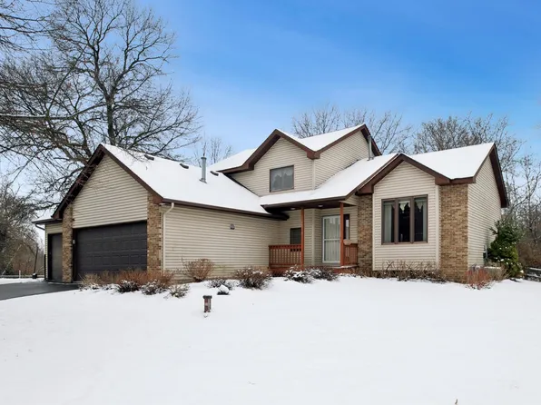 16636 University Ave NE, Ham Lake, MN 55304