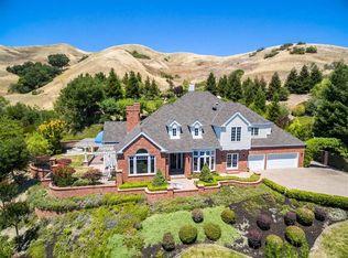 50 Merrill Cir N, Moraga, CA