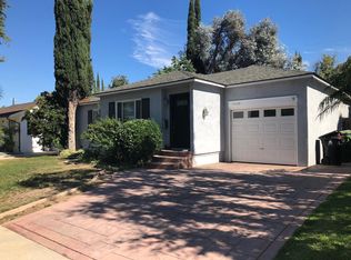 17430 Collins St, Encino, CA 91316