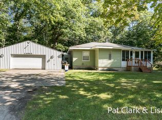 13983 State Rd, Nunica, MI 49448